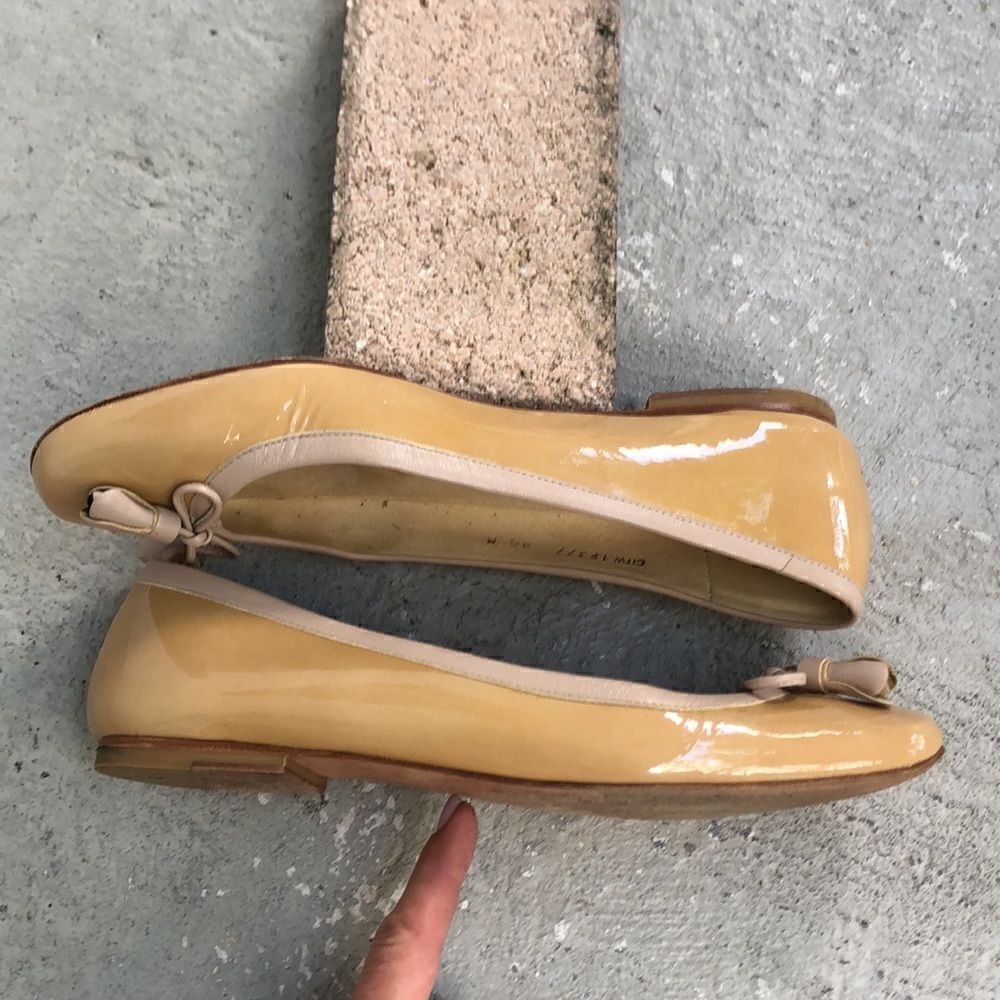 Stuart Weitzman flats - Picture 2 of 8